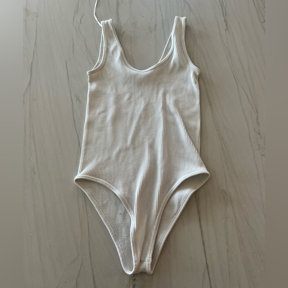 Zara Women's Ribbed Bodysuit